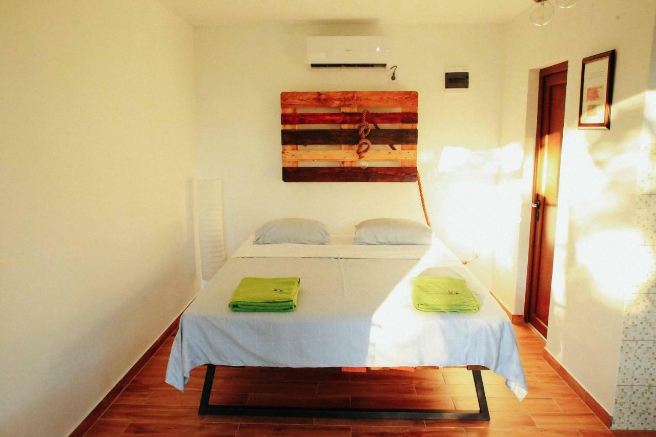 Donkey Farm Martinici - Farma Magaraca Martinici Bed and Breakfast Danilovgrad Εξωτερικό φωτογραφία