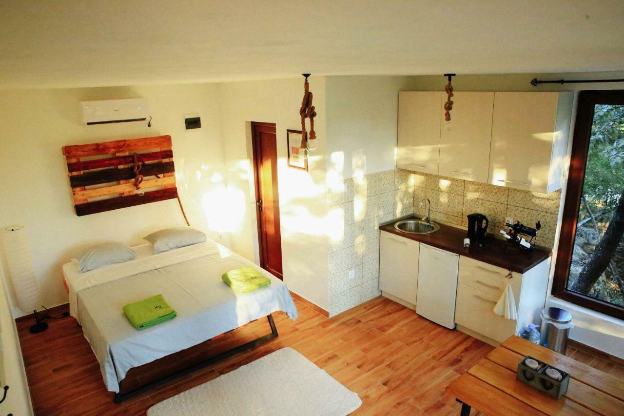 Donkey Farm Martinici - Farma Magaraca Martinici Bed and Breakfast Danilovgrad Εξωτερικό φωτογραφία